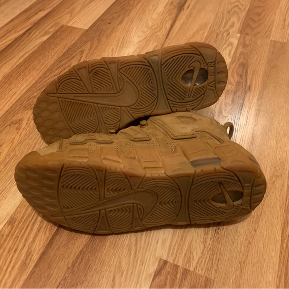 Nike Air More Uptempo Wheat - Picture 5 of 6